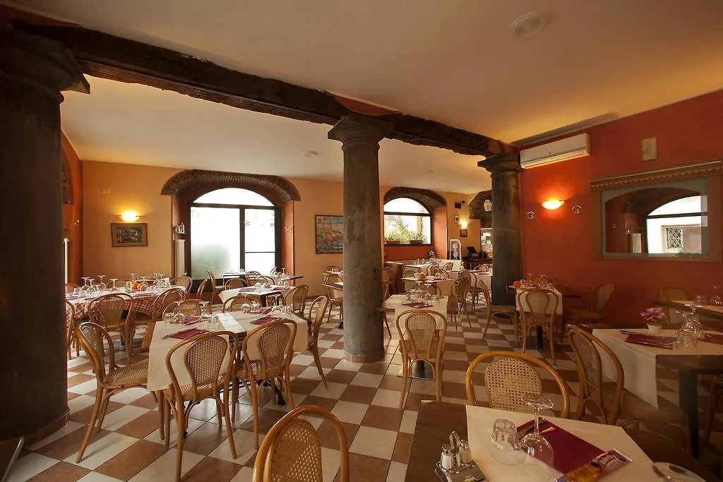 B&B Sant'Antonio De Foris Bergamo Bed & Breakfast